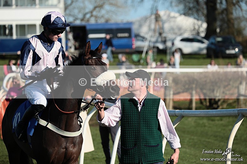 PtP 210326 995 - VWH Cirencester Races 21/03/26