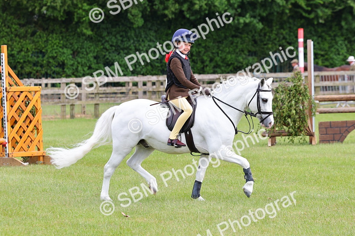 SBM_09594 - Class 44-45 - LIHS BSPS Open Nursery and Cradle Stakes