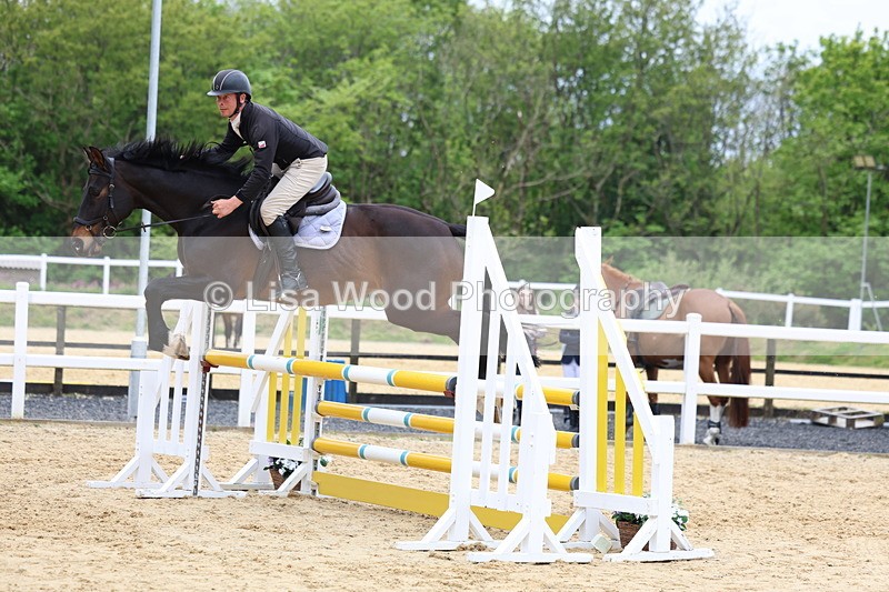 3E7A6030 - Class 4: Senior British Novice/90cm open