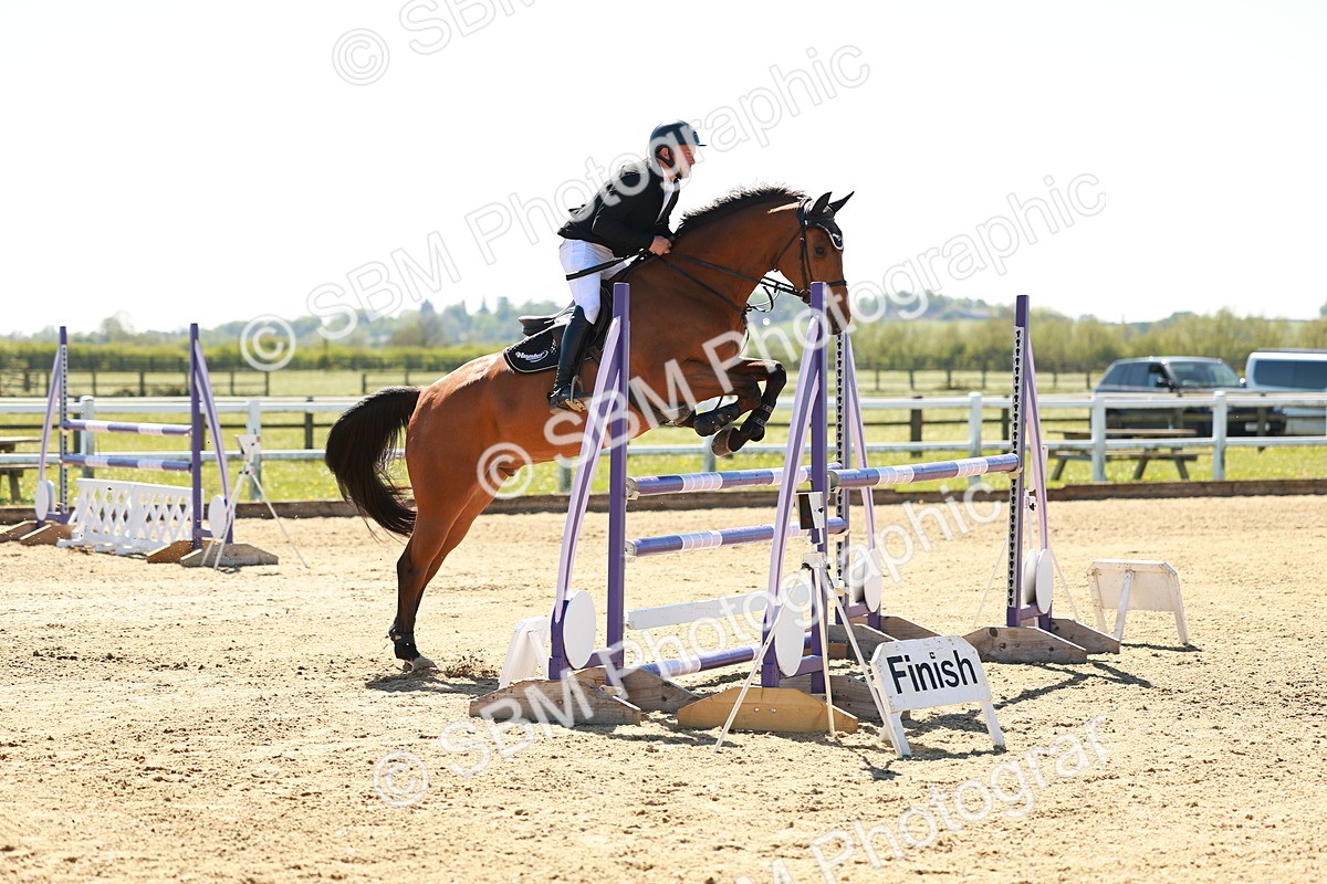 SBM_001676 - Class 5 - Senior Foxhunter - 1.20m