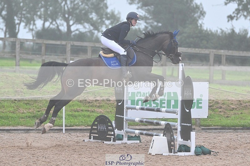 240813-194054-00988 - Classes 7 A&B 90cm