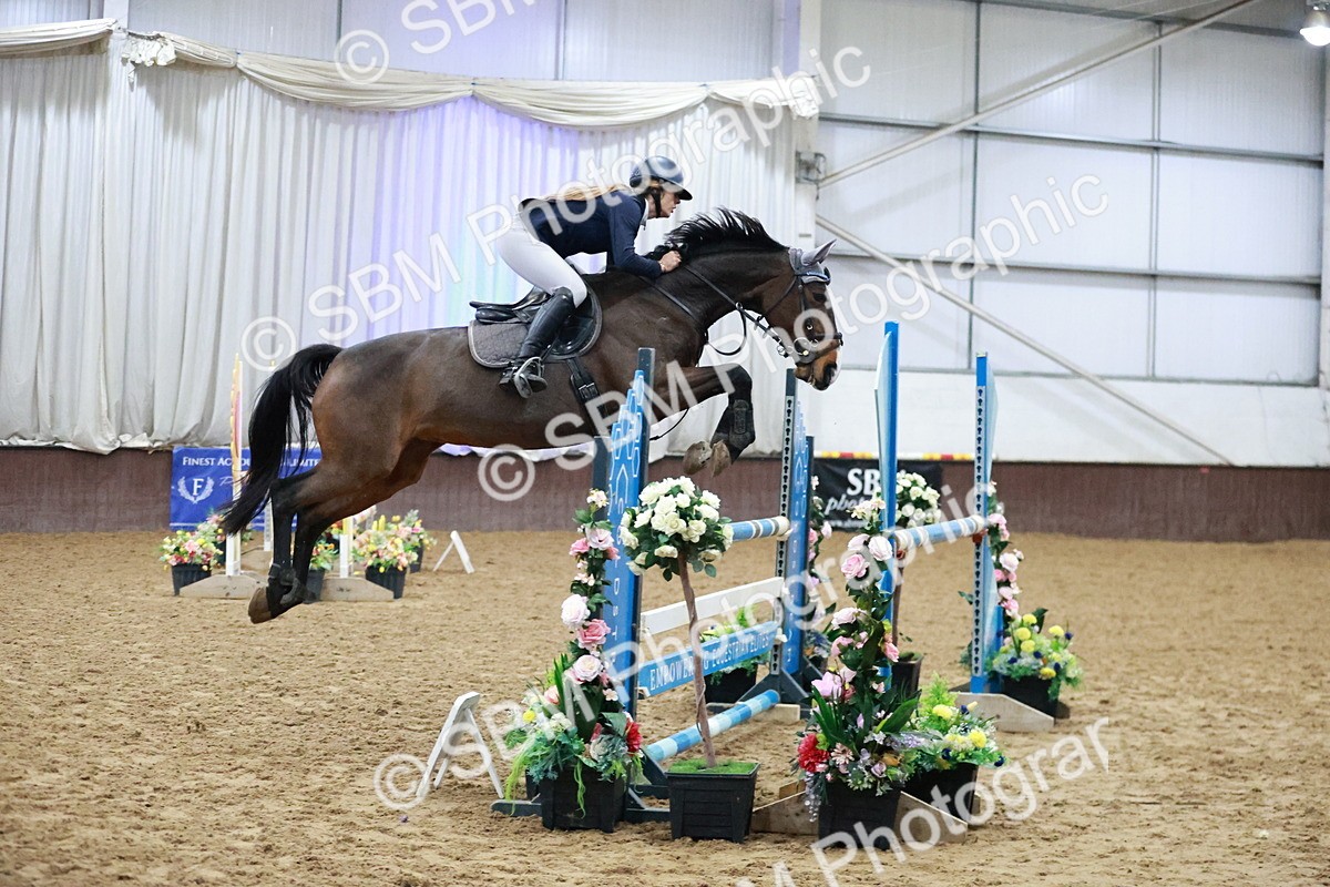 SBM_004466 - Class 17 - Senior Newcomers - 1.10m