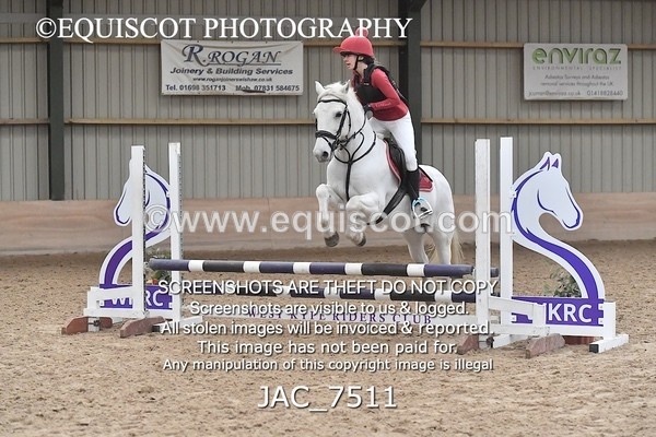 JAC_7511 - Class 3 Arena Eventing BE70 0.70m