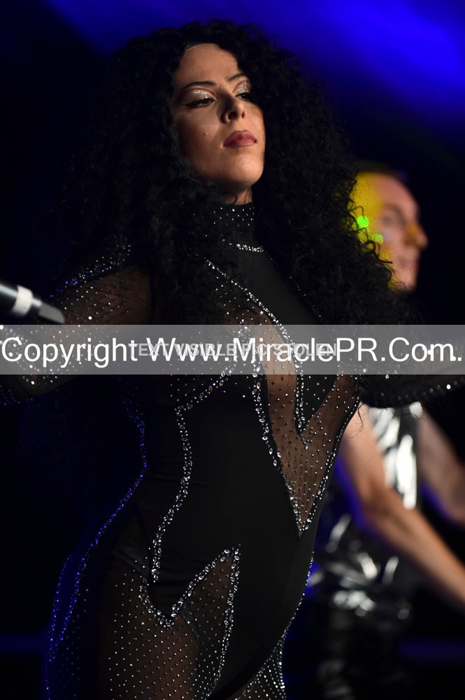 SH4_6297 - The Cher Experience