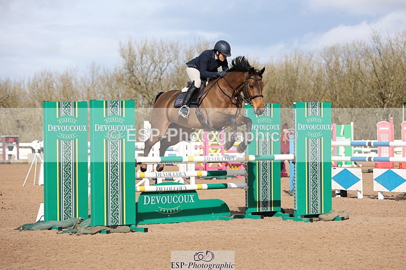 240223A-120241-01047 - Cls 4 Snr 1.05m Open