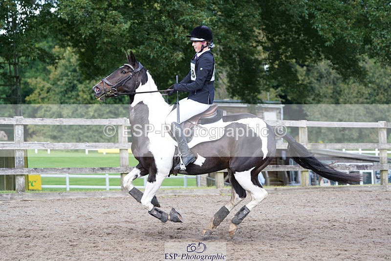 240824X-145240-28540 - 80cm Round 1 14.00 to 15.30