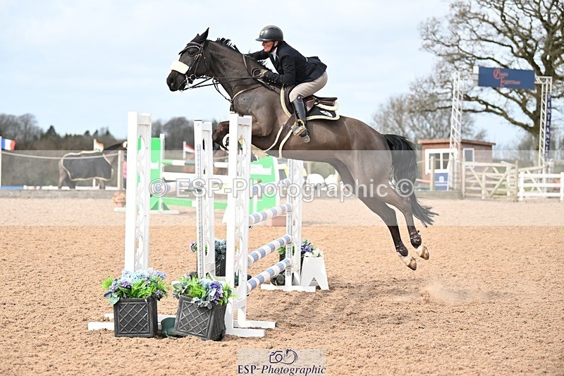 250329-122425-04510 - Cls 15 Snr Foxhunter