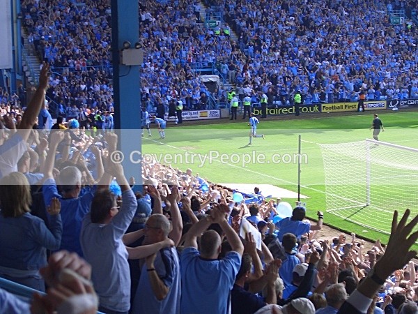 CIMG2052 - Goodbye Highfield Road