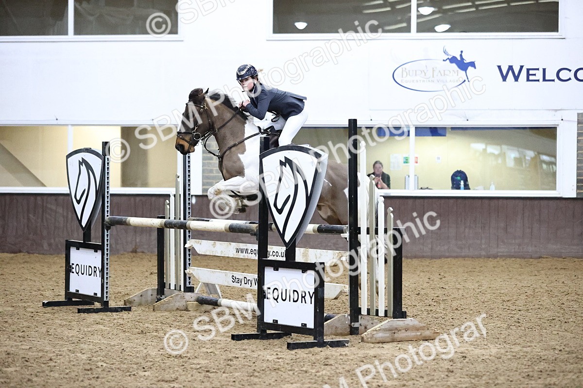 SBM_000877 - Class 4 - Blue Chip Pony Newcomers - 1.00m