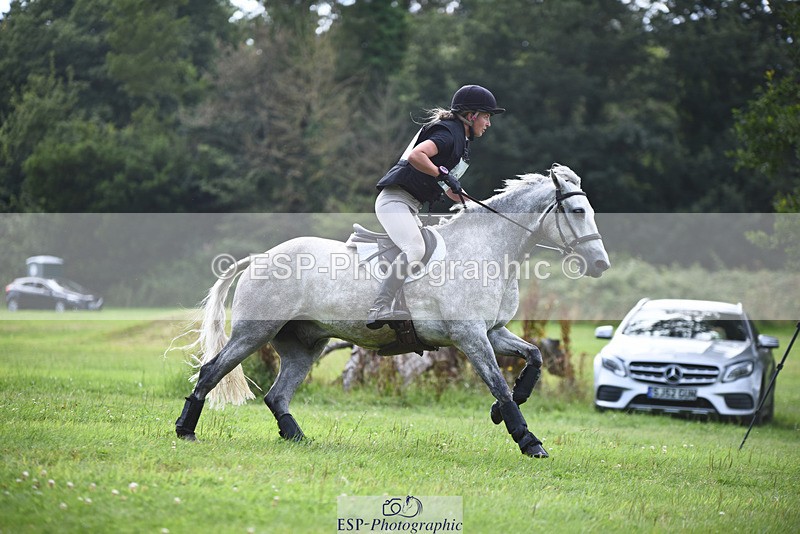 240804-155624-18817 - 663-Emma_Langfjord-Friend-MOUNTROSS_FIONN