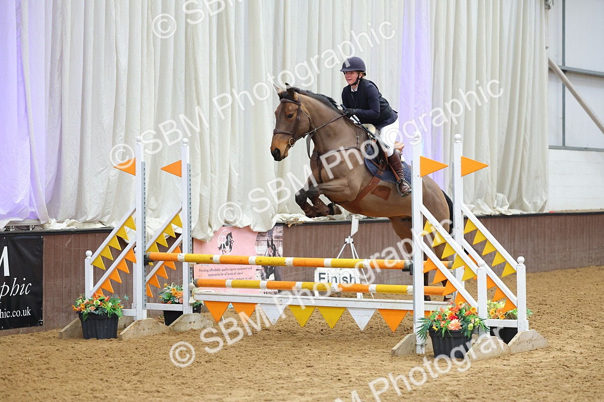 SBM_009703 - Class 20 - Senior British Novice/ 90cm Open - First Round (0.90m)