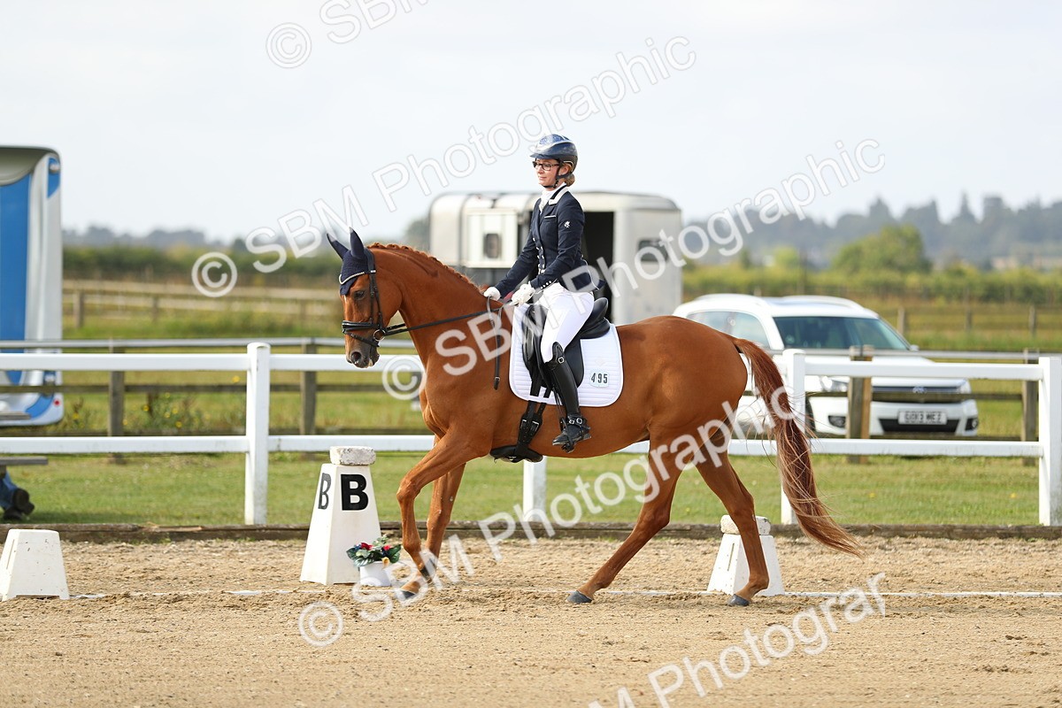 SBM_015627 - Class 13 - Novice 23 - 9.54-11.04