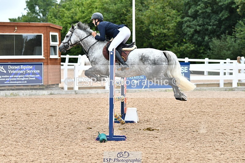 230819A-125835-00569 - Cls 26+28 Pony Foxhunter & 1.15m
