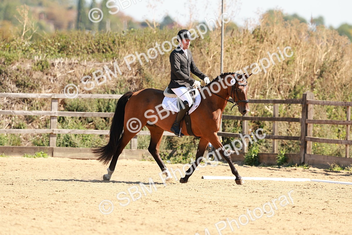 SBM_011050 - Class 6 - Novice 1