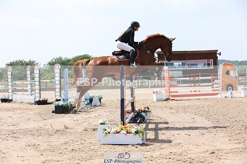 250725-143657-03372 - Cls 3 Snr Foxhunter