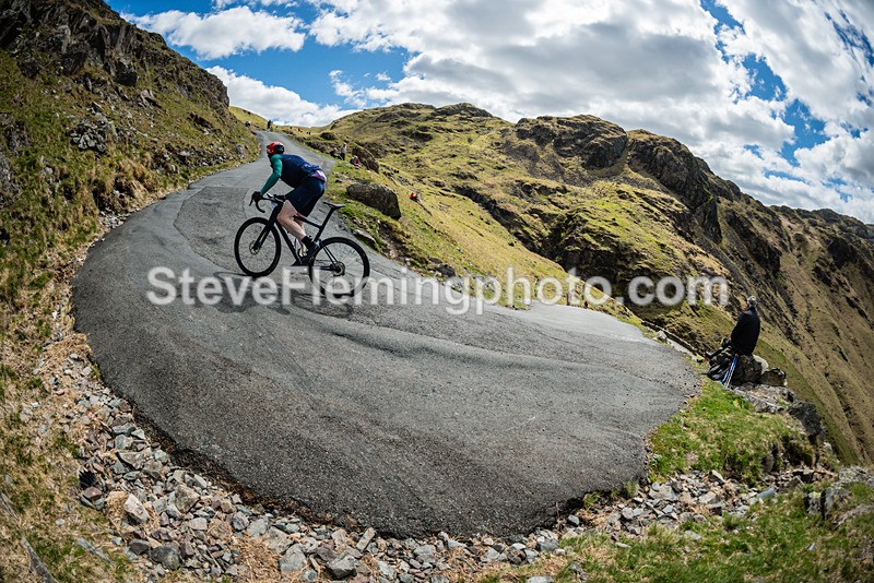 115007 - Hardknott Hairpin 11.00 - 12.00