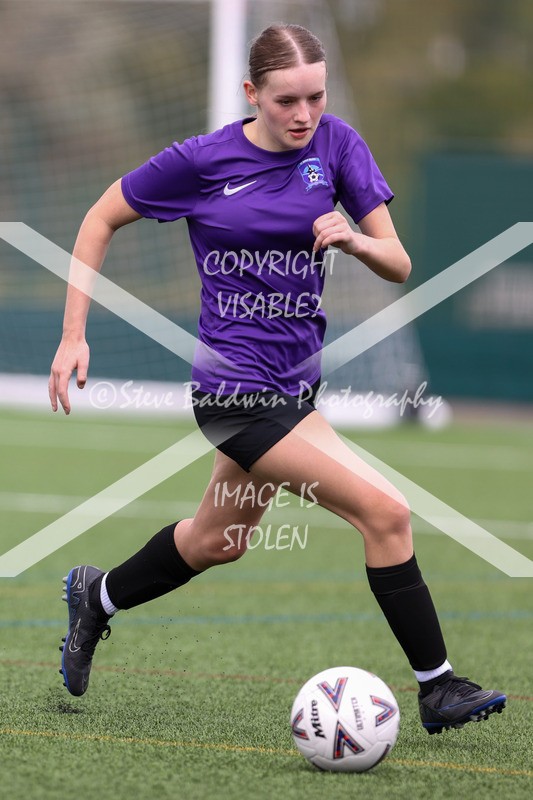 1DX30351 - 2025-09-13 FC Abbey Meads U17 Girls Purple V Cumnors U17 Girls