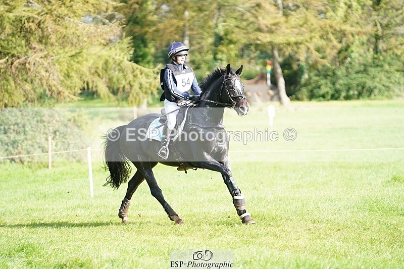 231020-115150-06988 - 054-PORSCHE-Coco.Lanni-XC