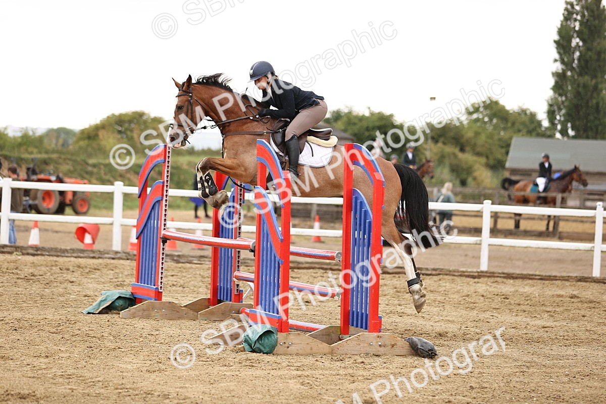 SBM_024803 - Class 9 - Senior British Novice - 90cm