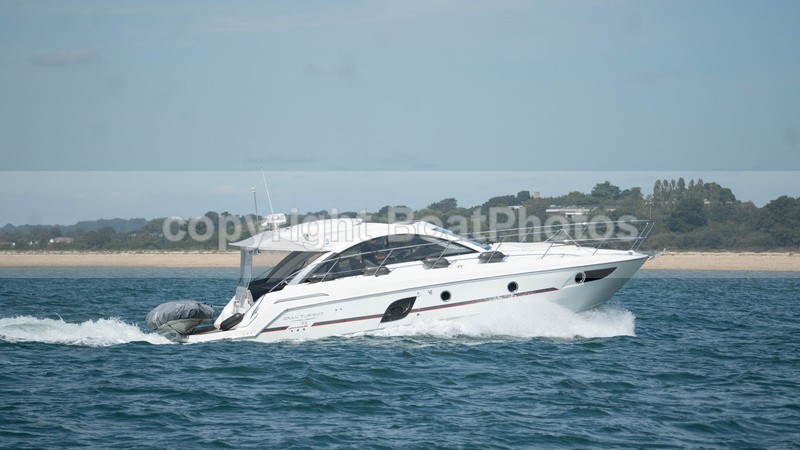 - 230810 GRAN TURISMO 38 BENETEAU