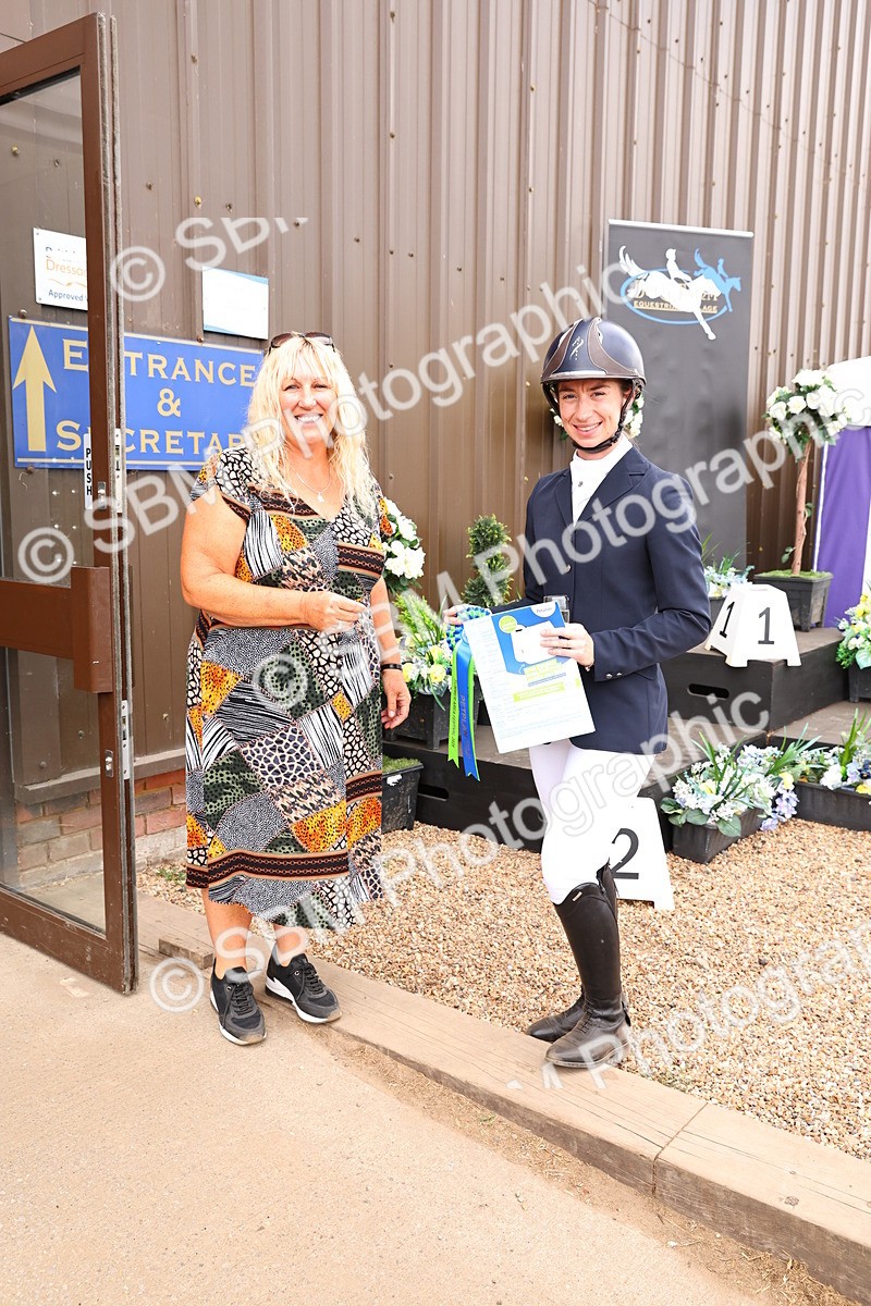 SBM_001907 - Presentations - cart