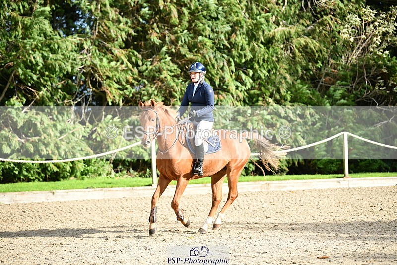 251004A-154541-01970 - Classes 8 & 9 70cm