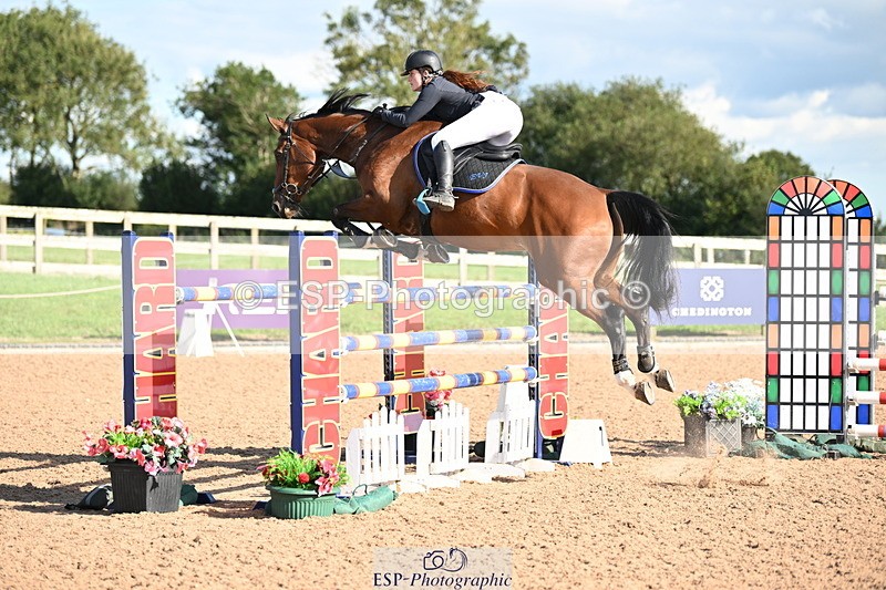 240913A-160302-05139 - Cls 18 National 1.40m Open