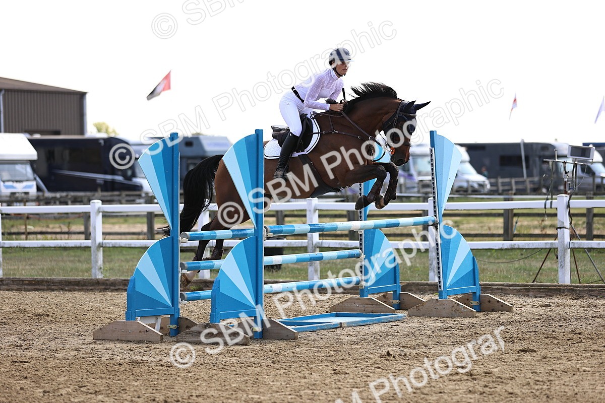 SBM_006748 - Class 12 - Amateur Championship Qualifier 1.05m