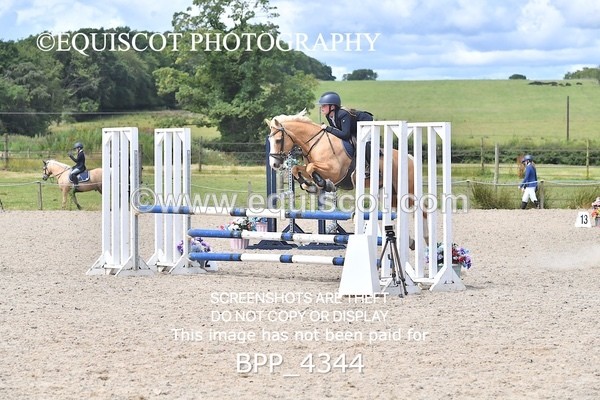 BPP_4344 - CLASS 19 SUN Springboard 128cm/ 138cm Restricted Handicap