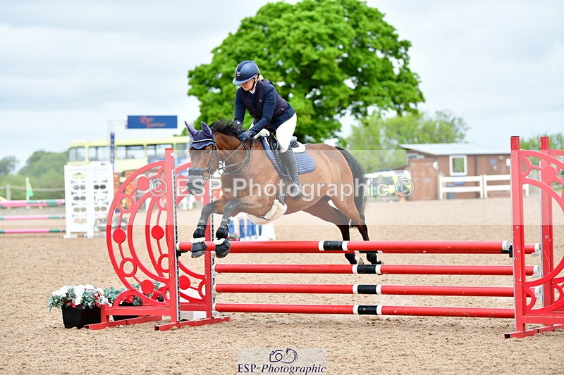 240523A-101010-00177 - Cls 9 British Novice and 90cm Open