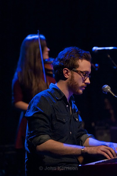 Alex Carson of Wooden Arms - Concert
