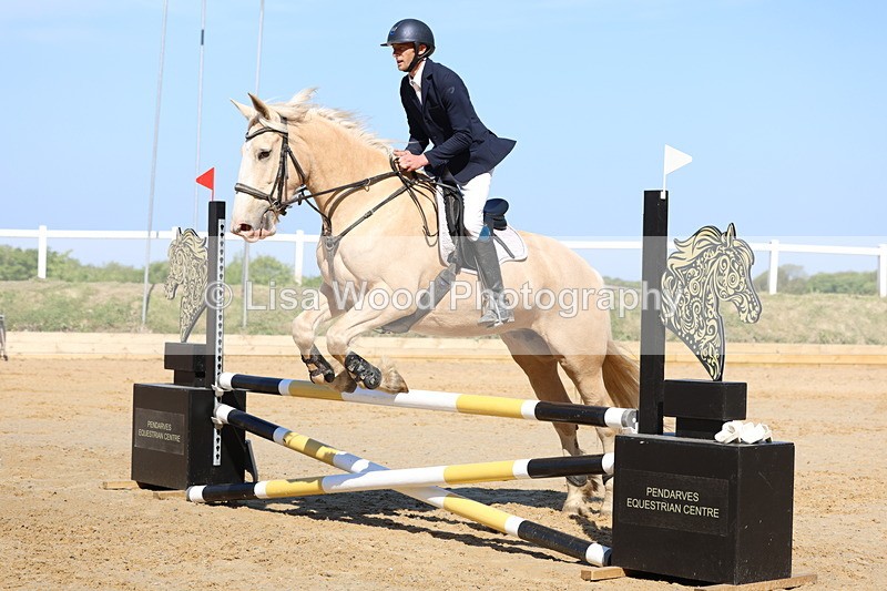 3E7A5107 - Class 3: Senior 80cm