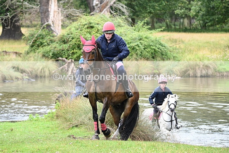 WJ7_9307 - Time at Water 11:53 to 12:23