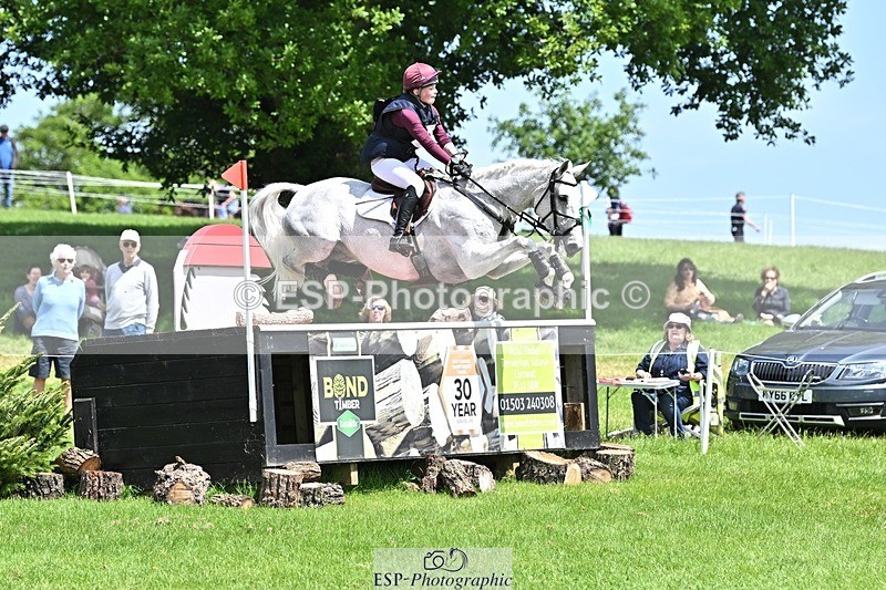 240525-134423-14590 - 156-JAG_WOMANIZER_LADY-Beatrice_Montgomerie