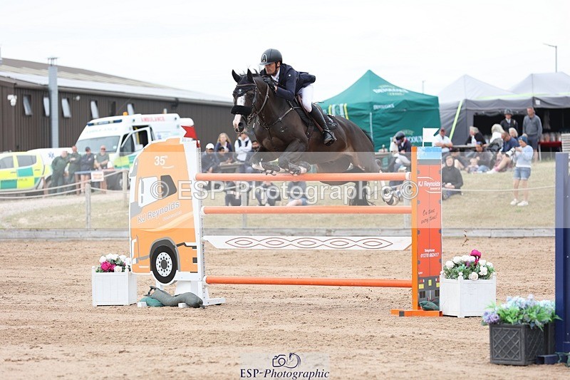 250719-175423-17588 - Cls 7, 3 Star Big Tour Break to End