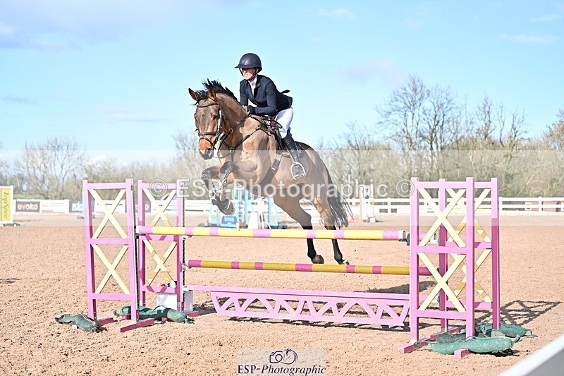 260204A-125115-00279 - Cls 4 Newcomers and 1.10m