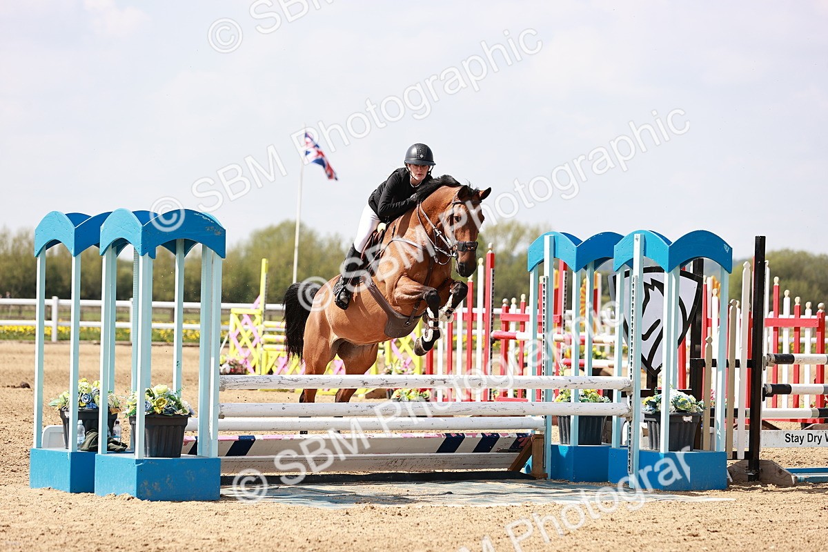  - Class 24 - Senior Newcomers - 1.10m