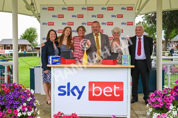 270724-Race 5-Theme Park-9818 - Race 5 4.35pm Sky Bet Prize Drop Handicap