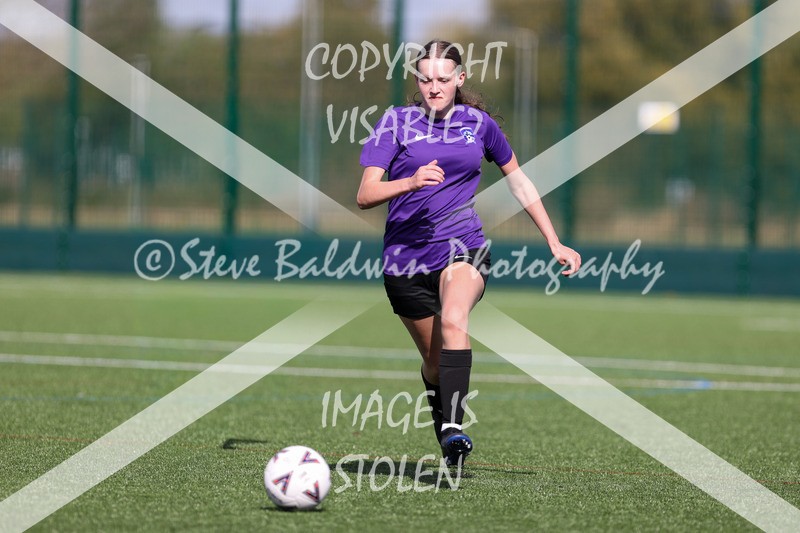 1DX30225 - 2025-09-13 FC Abbey Meads U17 Girls Purple V Cumnors U17 Girls