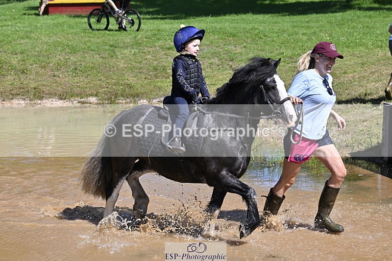 240728B-111635-01397 - Gemma's Group XC