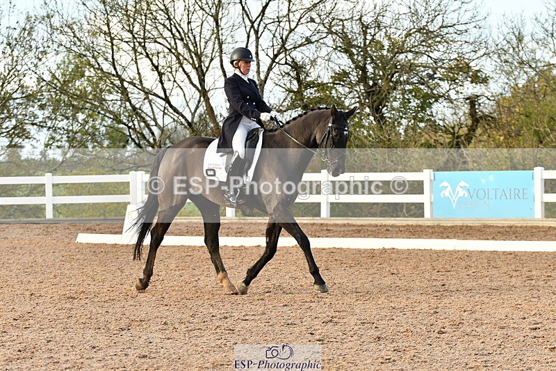 231104A-151827-01006 - Cls 20 FEI Inter I