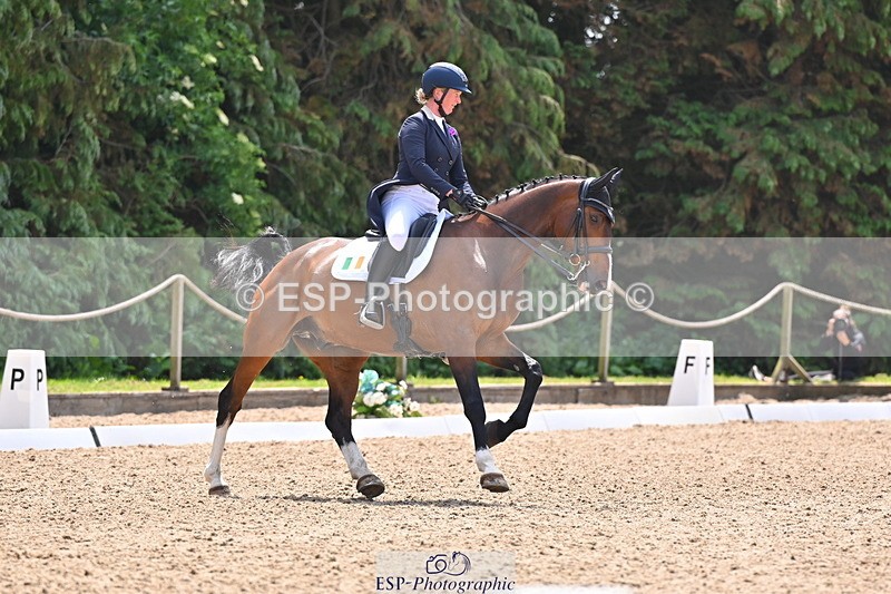 250523A-120915-06464 - D-475-Georgie.Goss-SLIGO.JUST.TOUCH