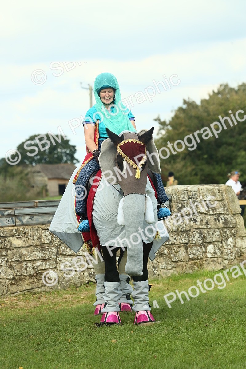 SBM_63539 - S35 - Fancy Dress Showing