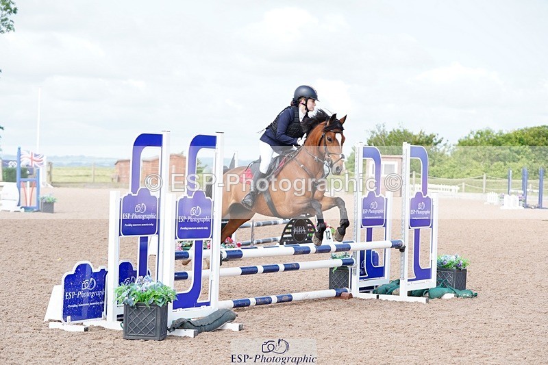 250608-100240-01827 - Cls 4 Pony British Novice and 80cm