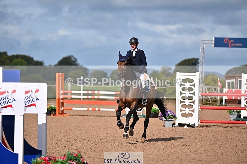 250912-104147-03957 - Cls 15 Snr Foxhunter