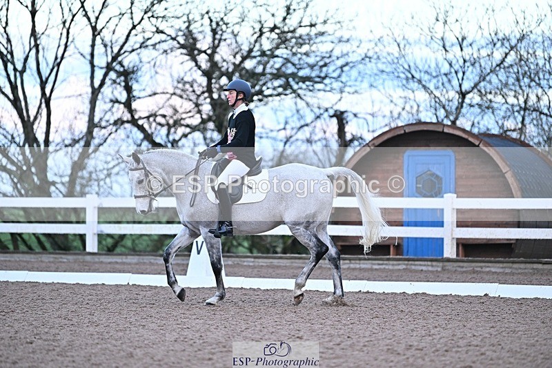 241214-084027-00795 - 141-Sophie.Hawke-RAINBOW.DREAM