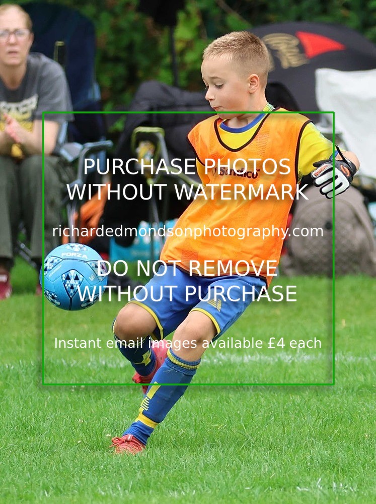 533A8717 - Kendal Utd