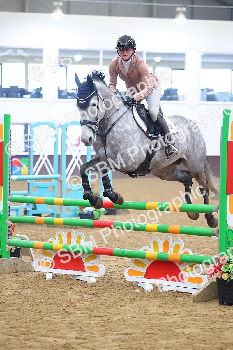 SBM_008262 - Class 21 - Nupafeed Supplements Senior Discovery/ 1m Open - First Round (1.00m)