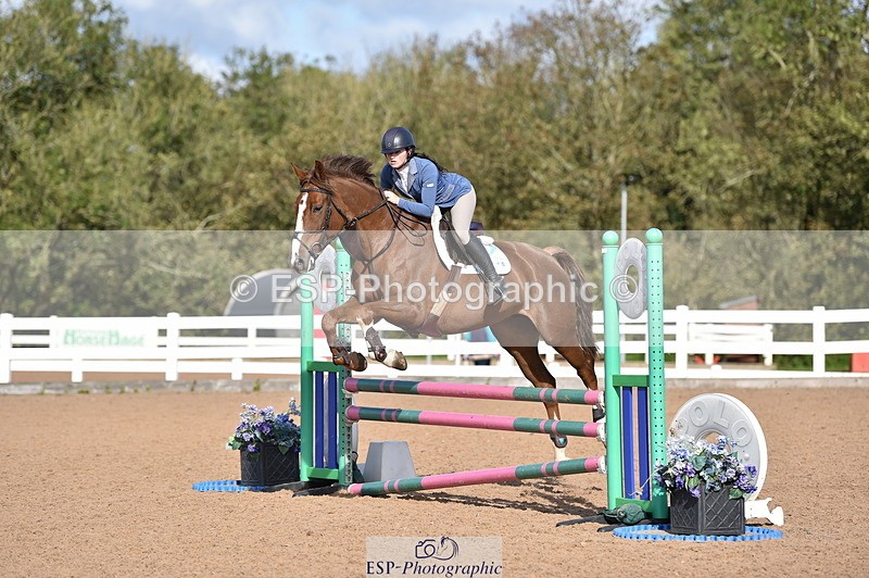 231015A-121210-07920 - Cls 24 85cm Amateur Q