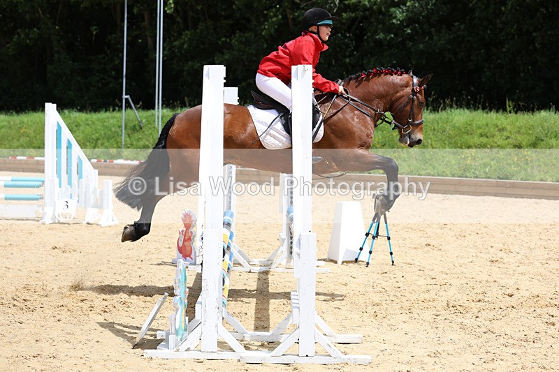 3E7A2493 - Class 4: 70 -75cm Part B